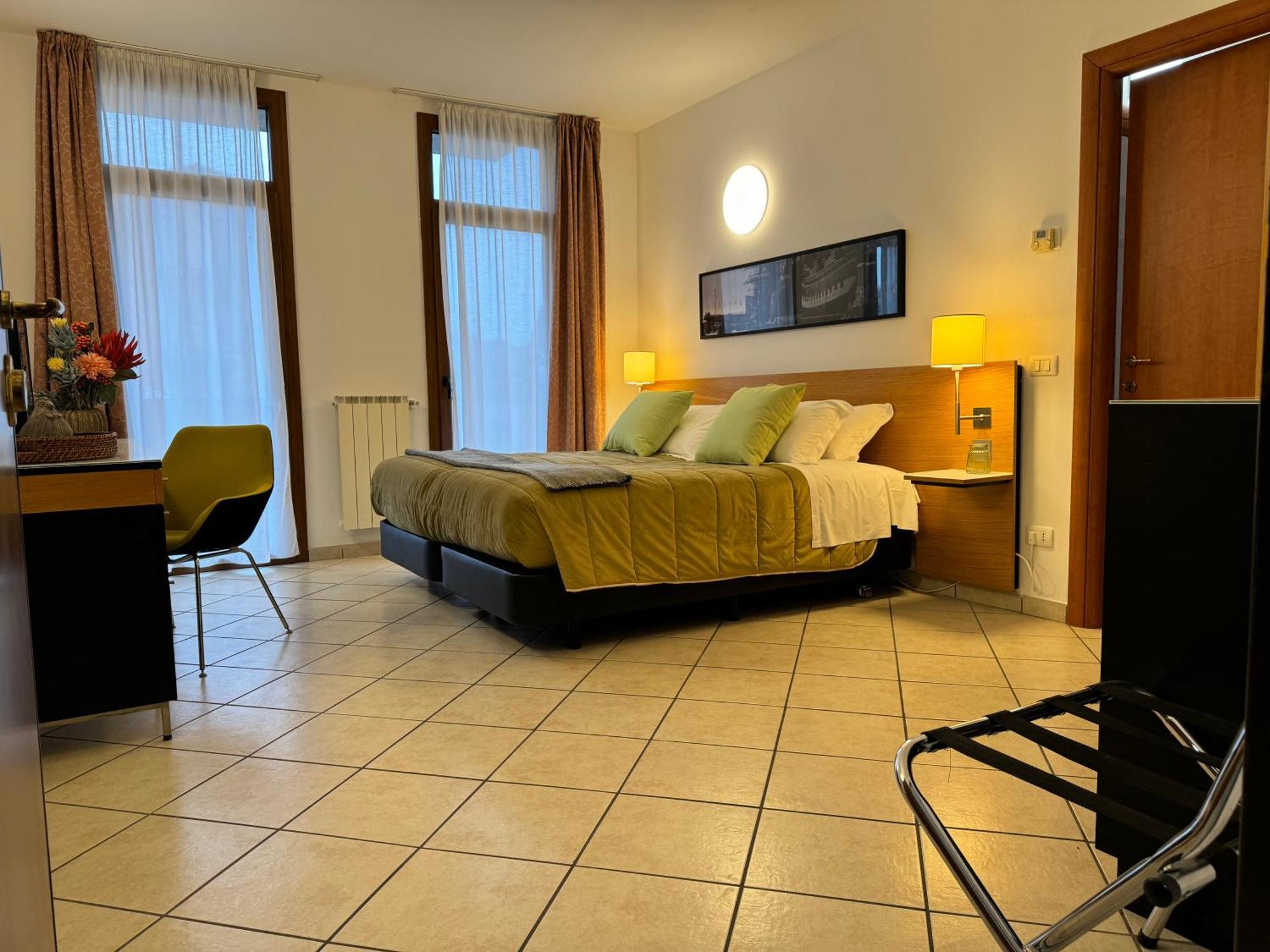 Residence Malpensa Сомма-Ломбардо Экстерьер фото